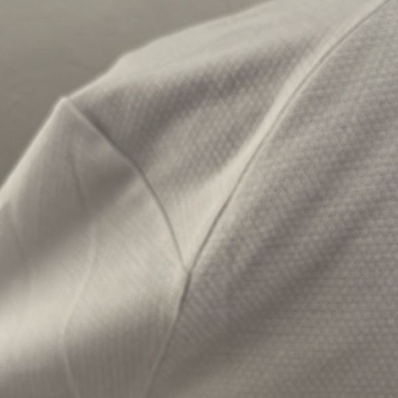 Lululemon Conflux Short Sleeve - Picture 6 of 8